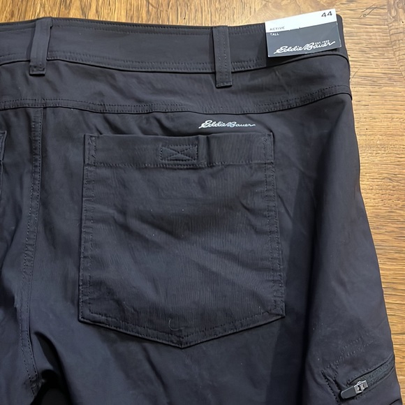 NWT Men’s Eddie Bauer size 44 Guid Pro Shorts 9” - Picture 5 of 10